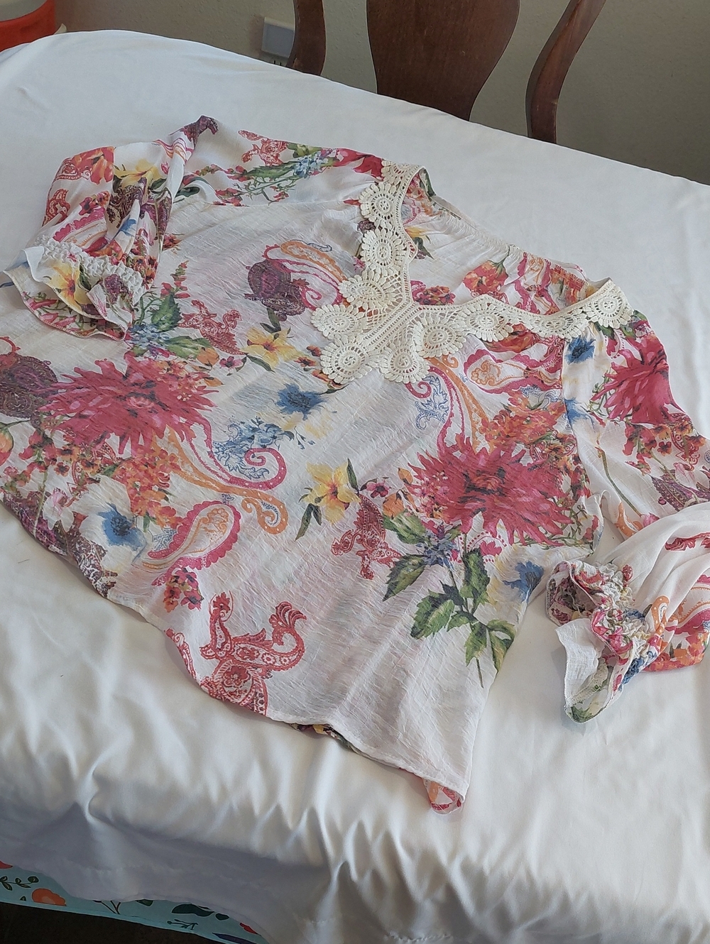 Spense Floral Crochet-Trim Women's Blouse — Pink & Multicolor .XL